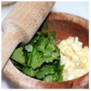 Garlic Cilantro Extra Virgin Olive Oil - The Marks Trading Company
