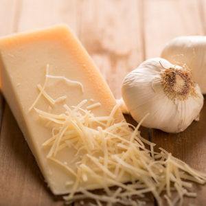 Parmesan and Garlic Extra Virgin Olive Oil - The Marks Trading Company