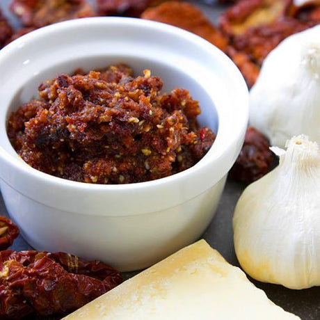 Sun-dried Tomato and Parmesan Garlic Extra Virgin Olive Oil - The Marks Trading Company